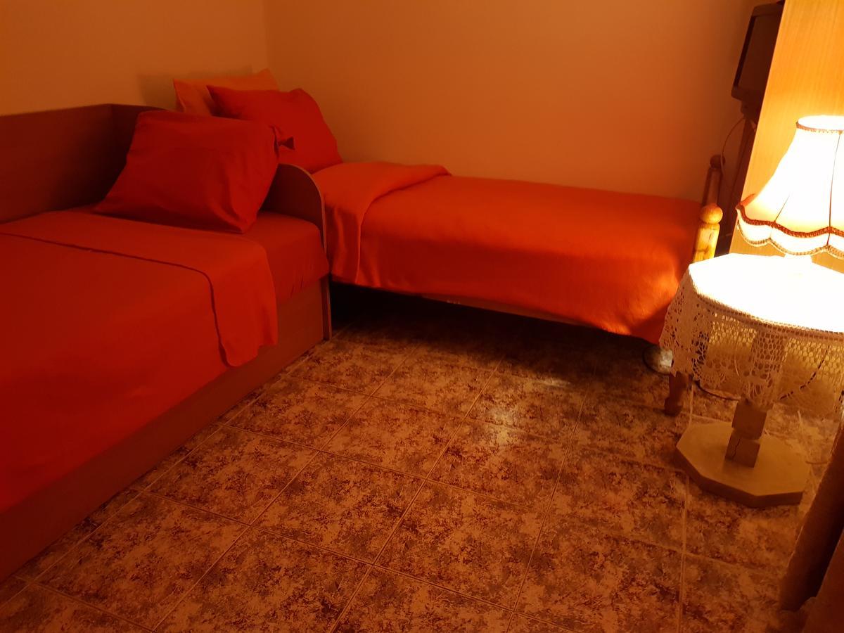 Libera Hostel Sofia Buitenkant foto
